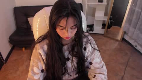 kylie online show from February 2025 01:11:02 PM