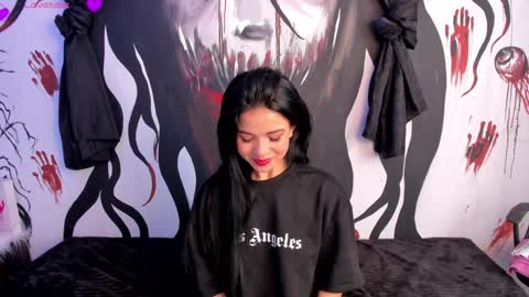 submissive demon Please help me to reach 500 thumbs up online show from December 2024 01:00:01 PM