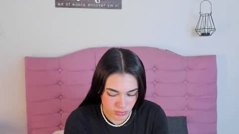 kylie_ls online show from September 2025 03:20:01 AM