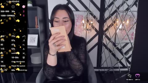 Kylie online show from January 2025 03:10:01 PM