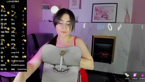 Kylie online show from February 2025 05:31:02 AM