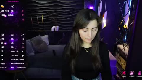 Kylie online show from March 2025 05:49:02 AM