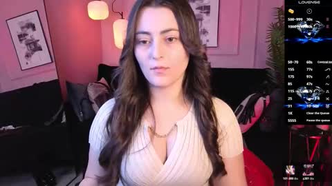 Kylie online show from October 2025 01:45:02 PM