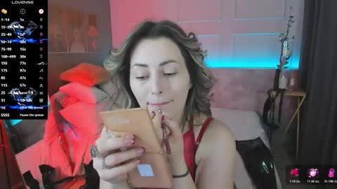 Snapshot of kylie_mellow chatting on February 2026 01:22:01 PM Kylie online show from February 2026 01:22:01 PM