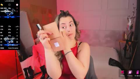 Snapshot of kylie_mellow chatting on March 2026 01:50:02 PM Kylie online show from March 2026 01:50:02 PM