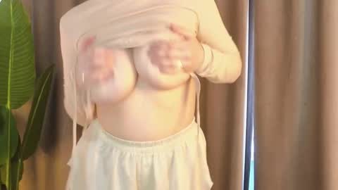 Anna online show from February 2025 09:37:01 AM