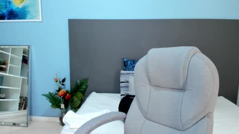 Kylie Reyes  online show from September 2025 07:25:01 PM