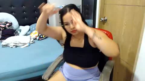 Snapshot of kylie_switch chatting on July 2026 01:36:02 AM Instagram Kylie switch followme buy lovense here online show from July 2026 01:36:02 AM