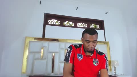 Kaylie And Jhony online show from February 2025 06:33:02 PM