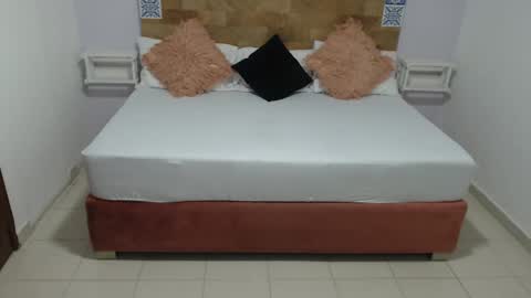 Melissa online show from January 2025 10:49:02 AM