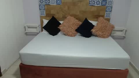 Melissa online show from January 2025 10:52:02 AM