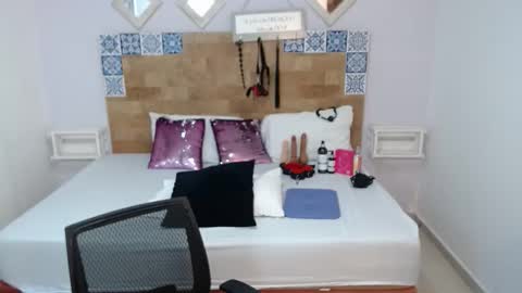 Melissa online show from November 2025 10:26:02 AM