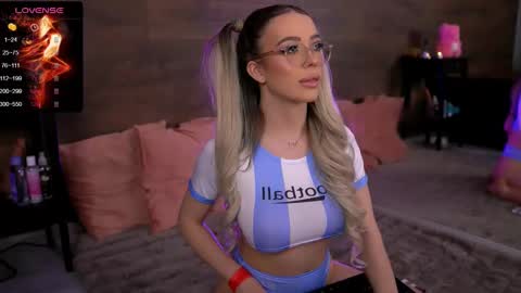 Kylie online show from February 2025 05:22:01 PM