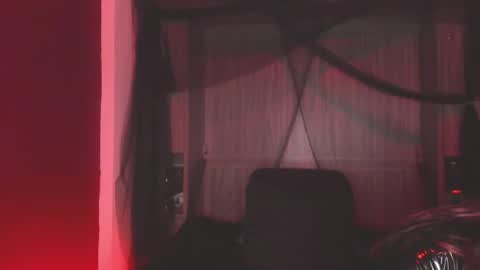 K Y L I E online show from January 2026 12:52:01 PM