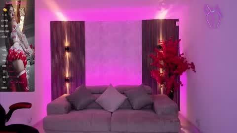 Snapshot of kyliie_jones chatting on February 2025 11:09:02 AM KYLIE online show from February 2025 11:09:02 AM