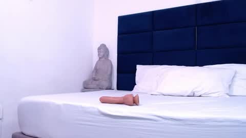 Kylie online show from March 2025 05:07:02 PM