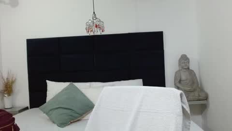 Kylie online show from September 2025 09:47:01 AM