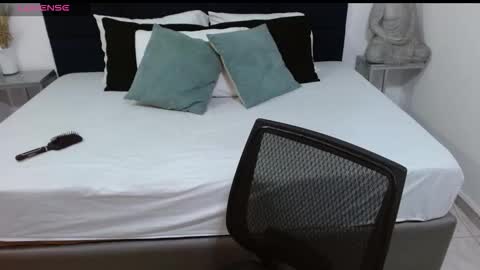 Kylie online show from October 2025 10:15:01 AM