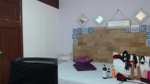 Kylie online show from December 2025 11:08:02 AM