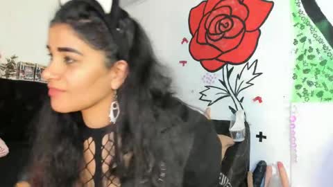 call me kim  online show from November 2025 01:05:02 AM