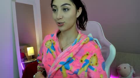 Kym Giraldo online show from January 2025 06:05:01 AM