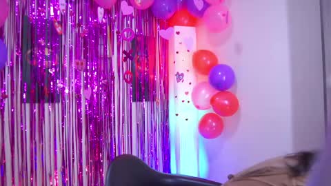 Kyomi online show from September 2025 12:51:01 PM