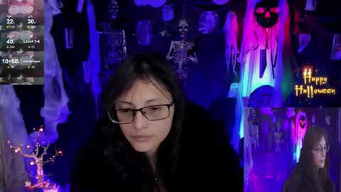 Kyomi online show from November 2025 01:02:01 PM