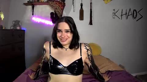 Kyra Chaos online show from June 2026 12:44:01 AM