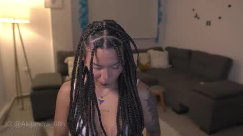 schedule 300 pm - 1100pm colombia time online show from December 2025 12:05:01 AM