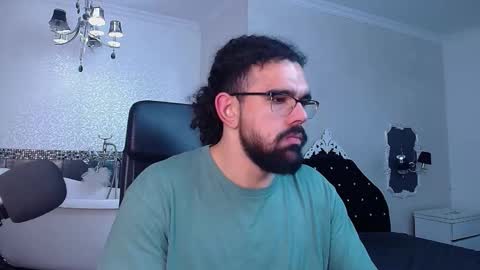 KysonRhodes online show from December 2025 05:24:01 AM