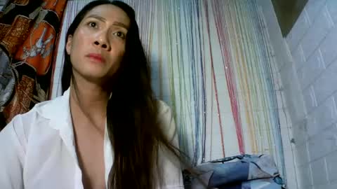 kyutshyne online show from January 2025 09:44:02 PM