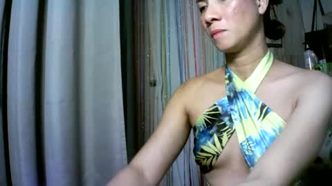 kyutshyne online show from February 2025 06:00:01 PM