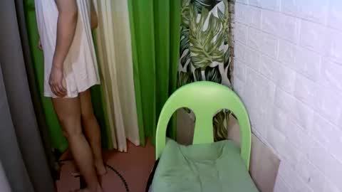 kyutshyne online show from October 2025 01:59:02 PM