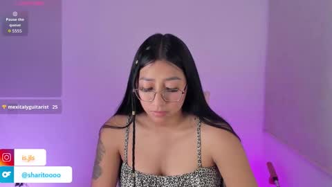 Snapshot of kyy_isa chatting on February 2026 05:12:02 AM IG online show from February 2026 05:12:02 AM