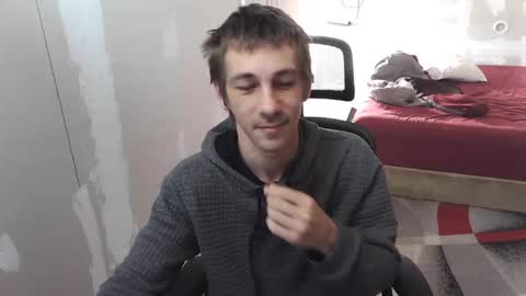 l1v1nth3dr3am online show from October 2025 03:18:02 AM