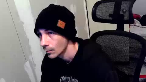 l1v1nth3dr3am online show from March 2026 08:01:01 PM