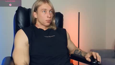 Adonis online show from November 2025 06:12:02 AM