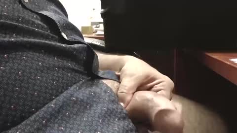 la_guyy online show from October 2025 12:52:01 AM