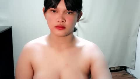 Snapshot of labanderaxxx chatting on February 2026 04:27:02 PM labanderaxxx online show from February 2026 04:27:02 PM