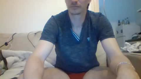 labelette007 online show from December 2024 07:47:01 PM