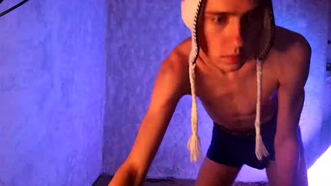 Snapshot of labour_guy chatting on February 2025 07:41:02 PM Marco online show from February 2025 07:41:02 PM