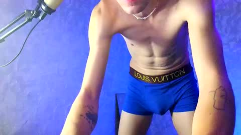 Snapshot of labour_guy chatting on March 2025 01:56:01 AM Marco online show from March 2025 01:56:01 AM