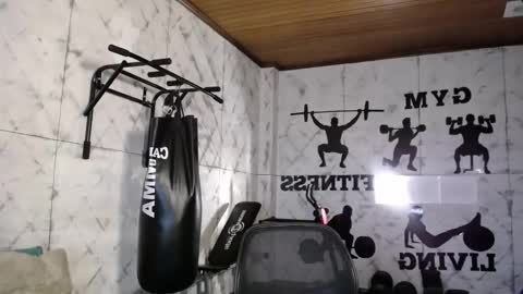 labrinthteasing online show from February 2026 01:11:01 PM