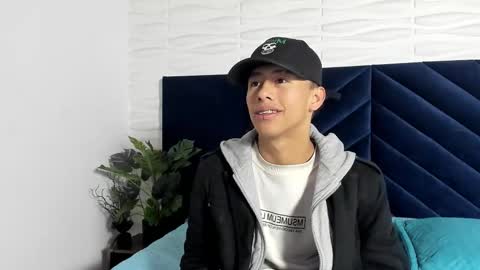 labrinthteasing online show from March 2026 12:01:02 PM