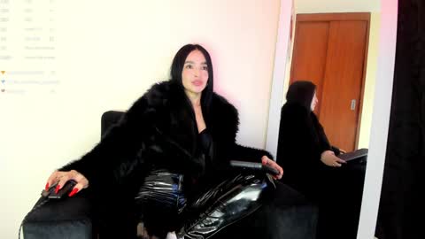 lace_victoria online show from January 2025 02:14:01 AM