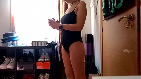 Snapshot of lachicadeldiablo chatting on March 2026 10:59:01 AM lachicadeldiablo online show from March 2026 10:59:01 AM