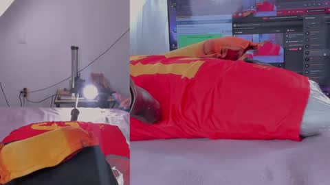 LACI LOST online show from December 2024 01:03:01 AM