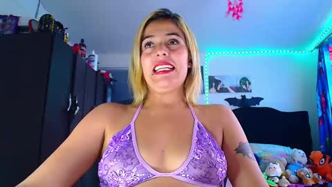 Valentina online show from January 2026 07:50:02 PM