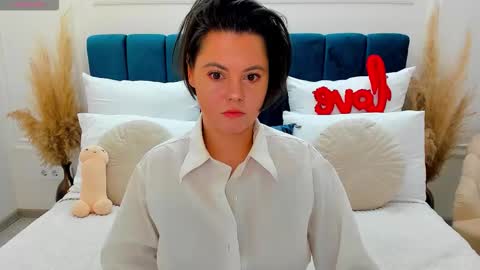 Snapshot of lady_alibi chatting on February 2026 11:07:01 AM AliCooper online show from February 2026 11:07:01 AM