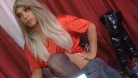 Snapshot of lady_athenax chatting on June 2026 11:57:02 PM Athena online show from June 2026 11:57:02 PM